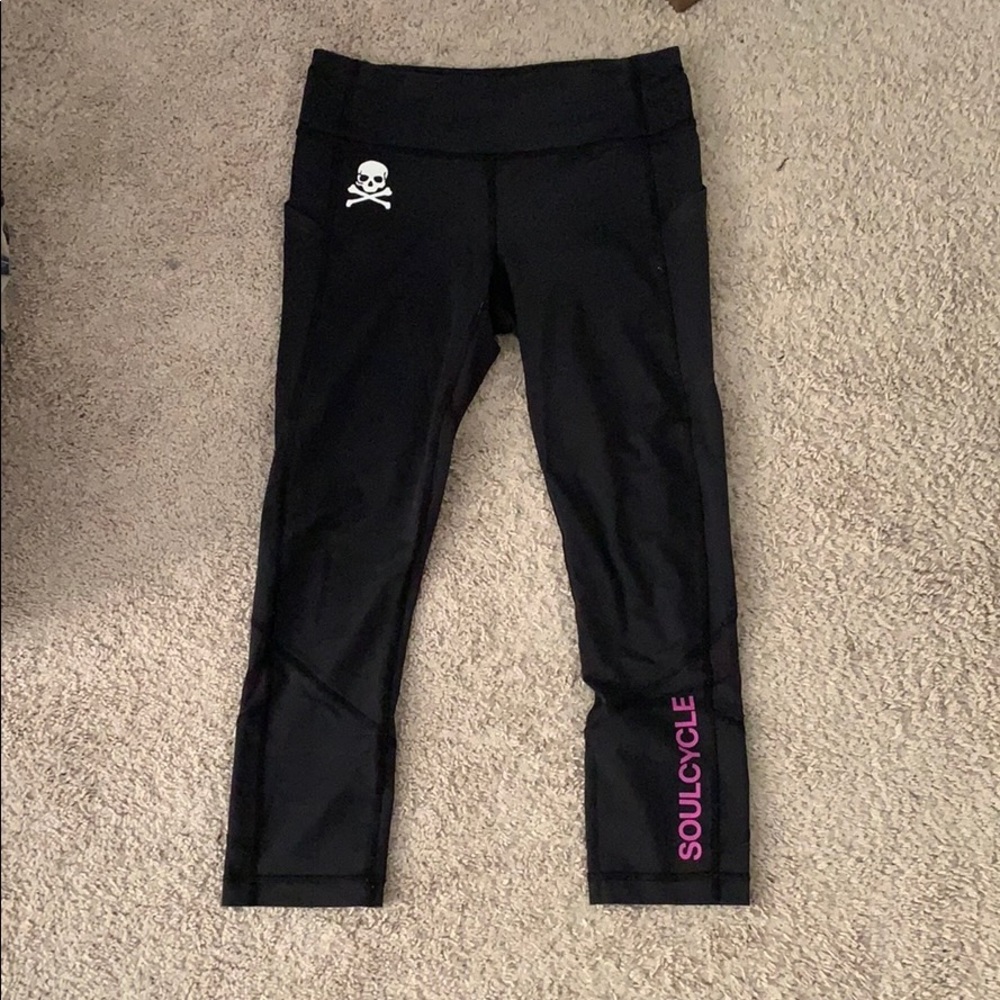 Soul cycle Lululemon Speed Crop